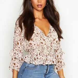 NWT BOOHOO Ivory Brown Floral Print Ruffled Top